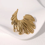 Modern luxury fine art editorial jewelry chunky palm leaf ring gift for her.