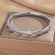 Waterproof silver engraved segmented bracelet for women Dubai UAE.