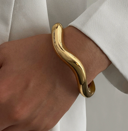 The Undulate Sculptural Wave Cuff | Premium Liquid Metal Bangle | Waterproof & Non-Tarnish