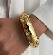 Luxury tarnish-free stainless steel artisanal chunky jewelry for sensitive skin.