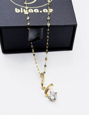 Hypoallergenic non-tarnish gold ribbon jewelry for women UAE.