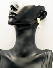 Best fashion jewelry in UAE crystal chevron pearl earrings for women.