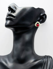 Close-up of premium hypoallergenic imitation jewelry featuring a crystal halo design.