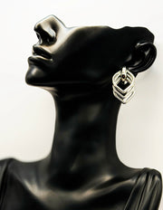 Luxe Interlocking Teardrop Hoop Earrings | BEST FASHION JEWELRY IN UAE