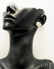 Close-up of premium hypoallergenic imitation jewelry featuring a 3D flower design.