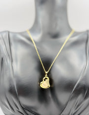 Waterproof non-tarnish artificial gold heart jewelry in a luxury gift box.