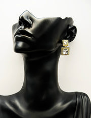 Everyday luxury jewelry uae radiant crystal dangles from best jewelry shop in UAE.