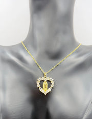 Close up of premium crystal halo heart necklace by Biya Accessoires UAE.