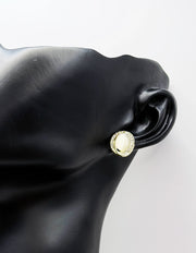Close-up of premium hypoallergenic imitation jewelry featuring an asymmetrical halo design.