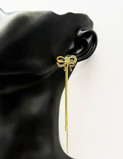 Everyday luxury jewelry uae romantic bow tassels from best jewelry shop in UAE.