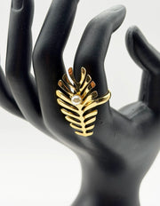 Hypoallergenic non-tarnish openwork fern gold ring UAE.