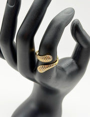 Waterproof gold and white ribbed open statement ring for women Dubai.
