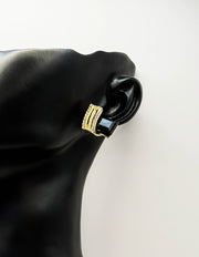 Best fashion jewelry in UAE black square crystal earrings for women.