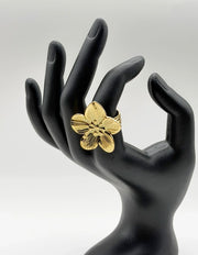 Waterproof gold large botanical blossom adjustable ring for women Dubai.
